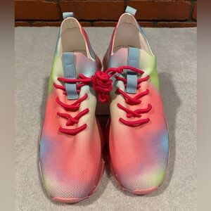 LA SHEELAH Hot‎ Pink Tie Dye Rainbow Air Bubble Sneakers Size 10